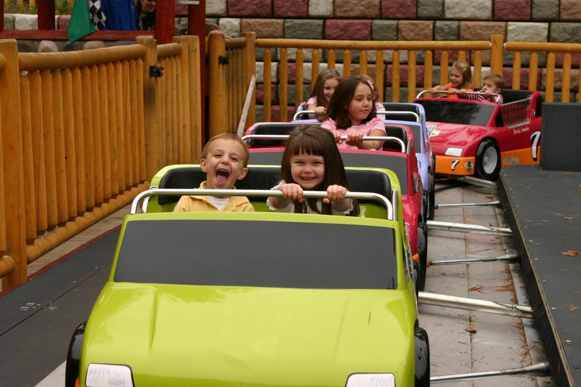 Six Flags Great Escape Lodge & Indoor Waterpark photo 59