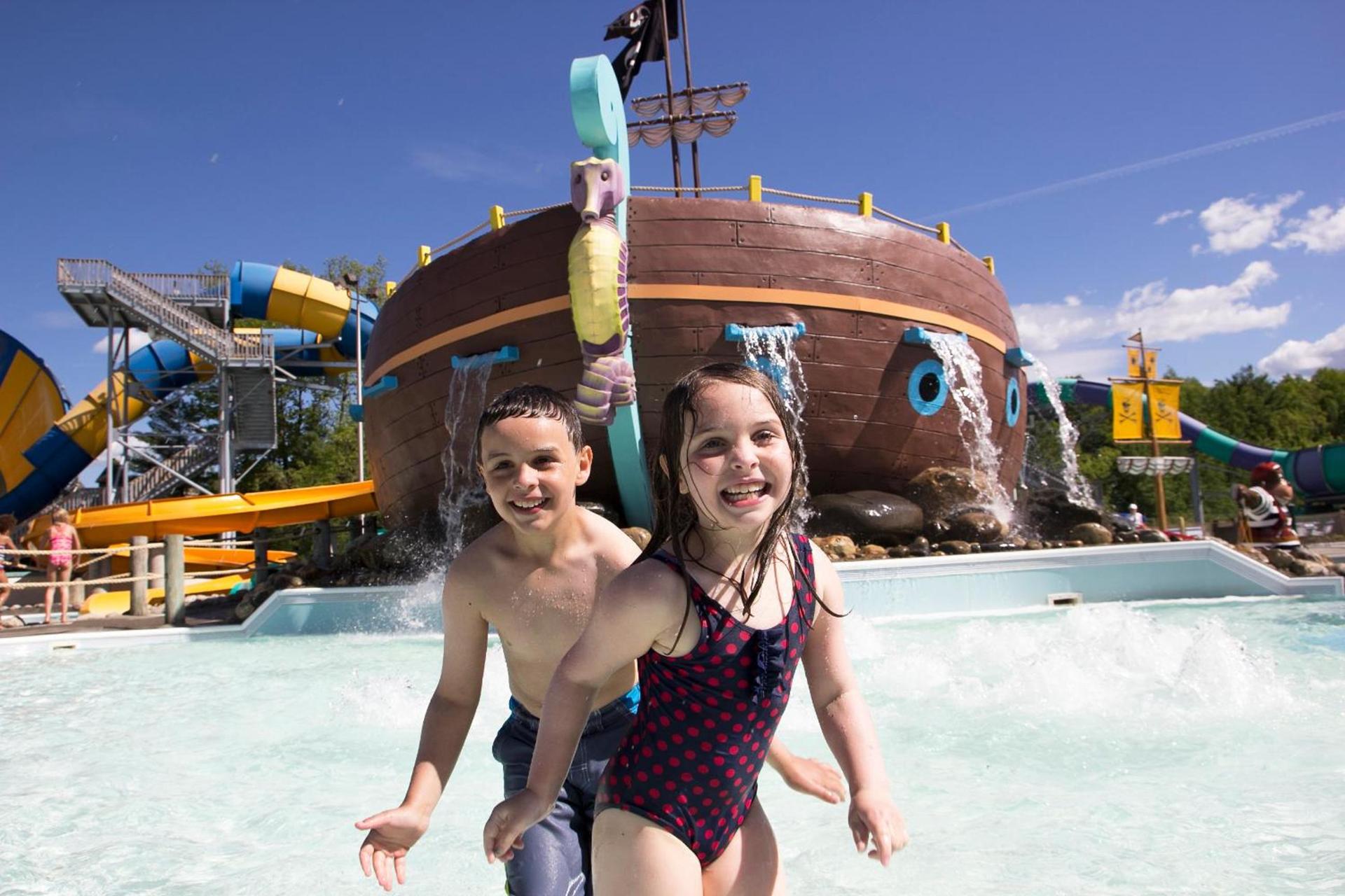 Six Flags Great Escape Lodge & Indoor Waterpark photo 62