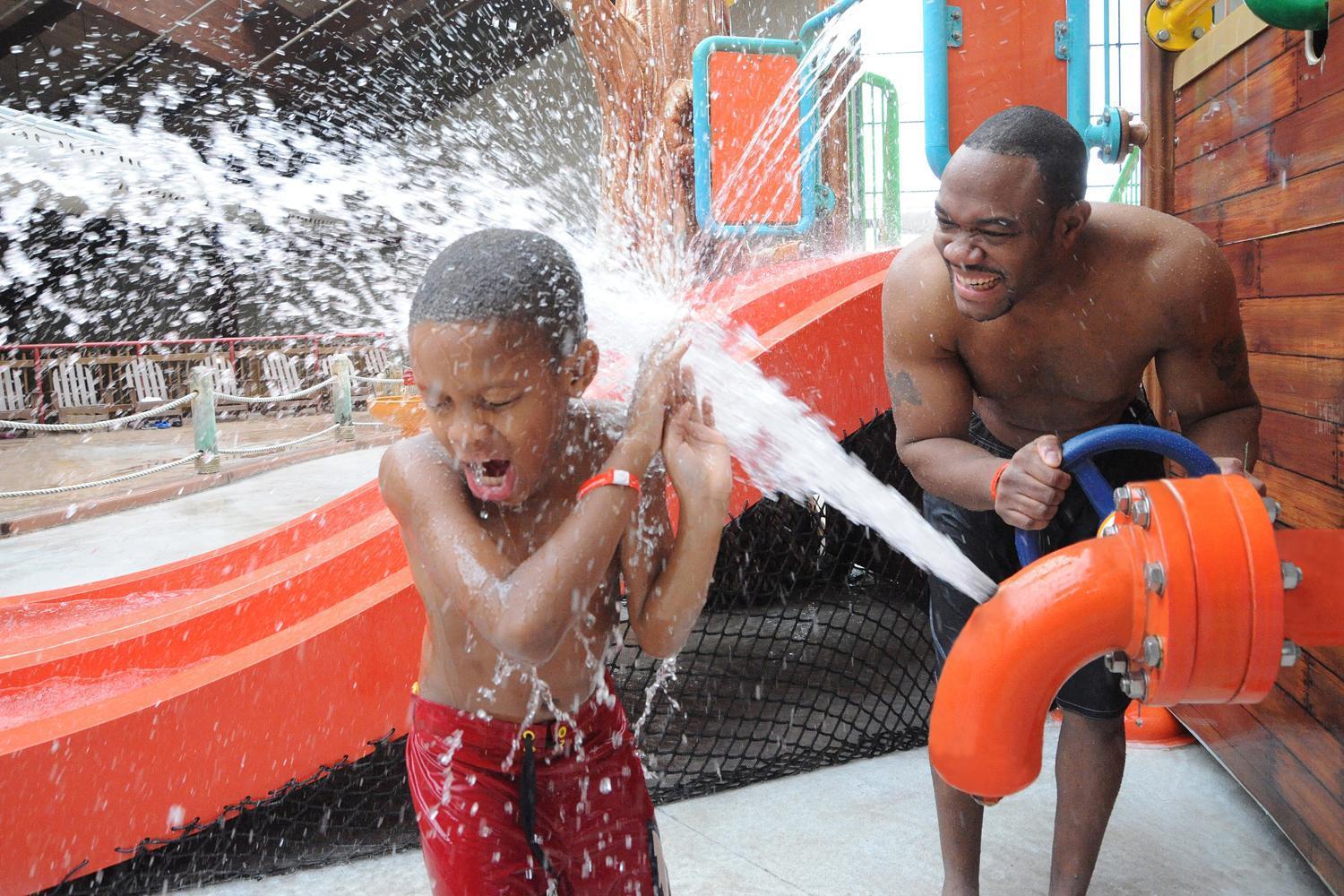 Six Flags Great Escape Lodge & Indoor Waterpark photo 18