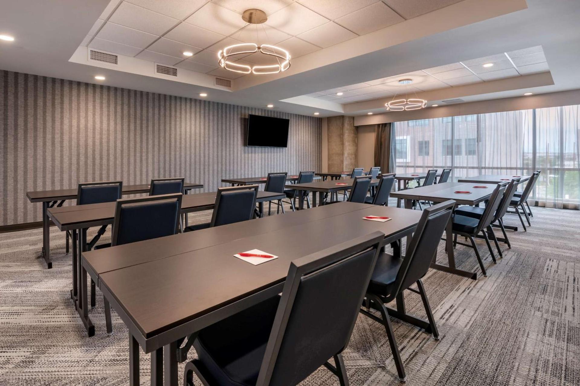 Vīb Hotel by Best Western Denver RiNo photo 5