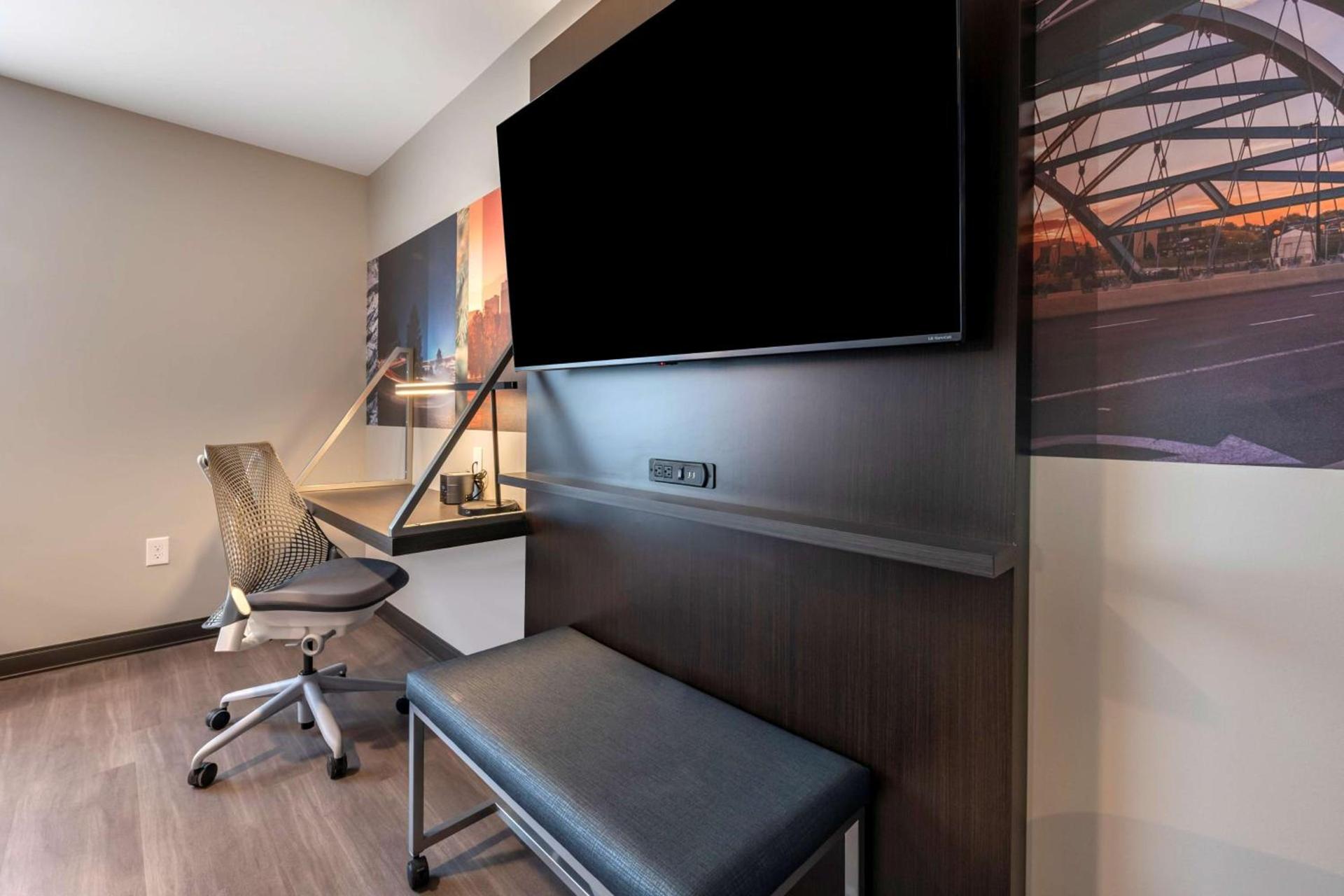 Vīb Hotel by Best Western Denver RiNo photo 20