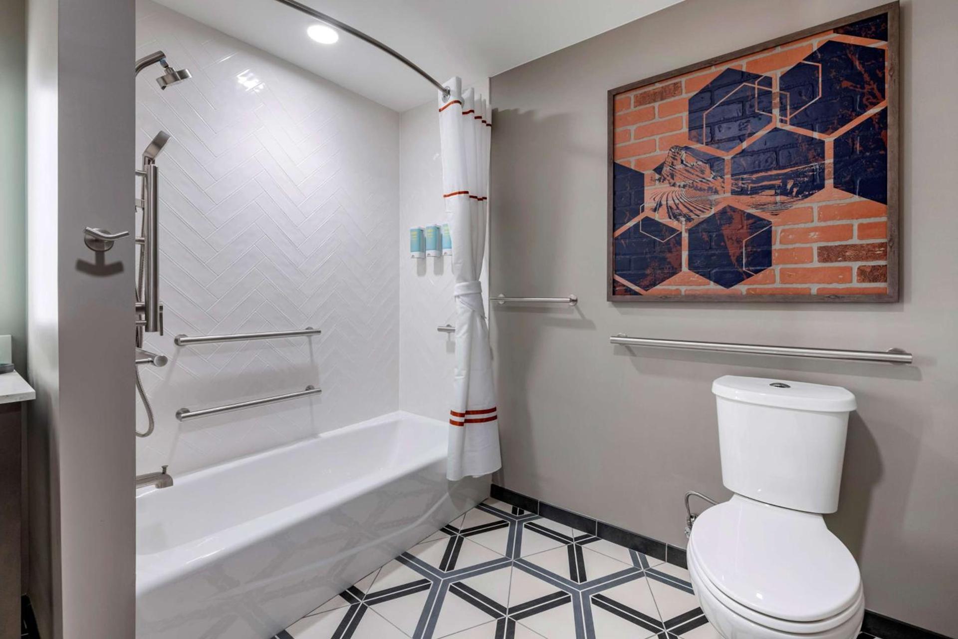 Vīb Hotel by Best Western Denver RiNo photo 24