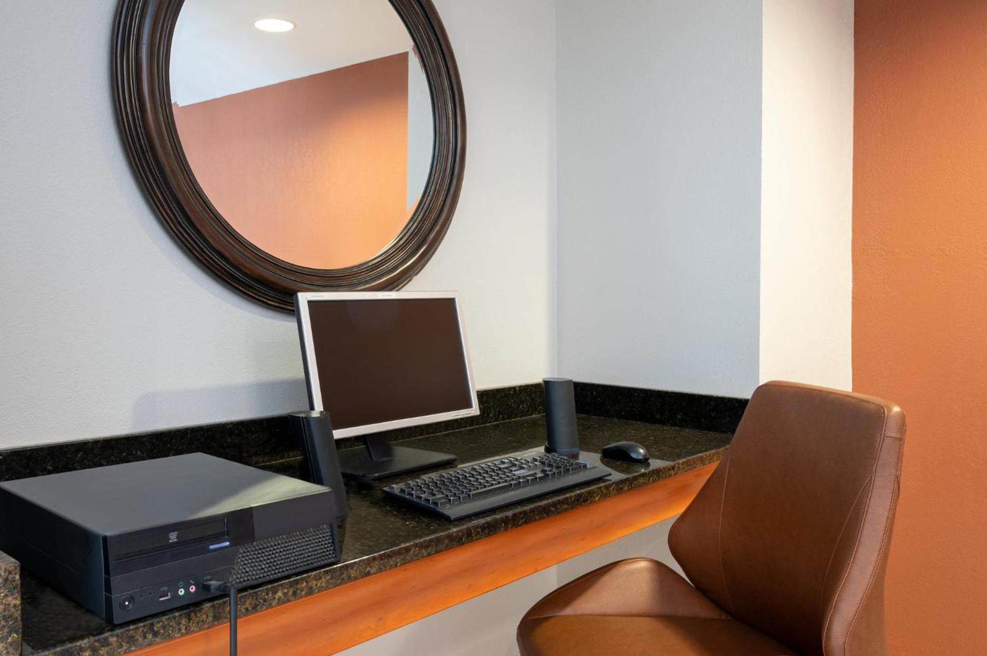 Candlewood Suites Watertown Fort Drum by IHG photo 13