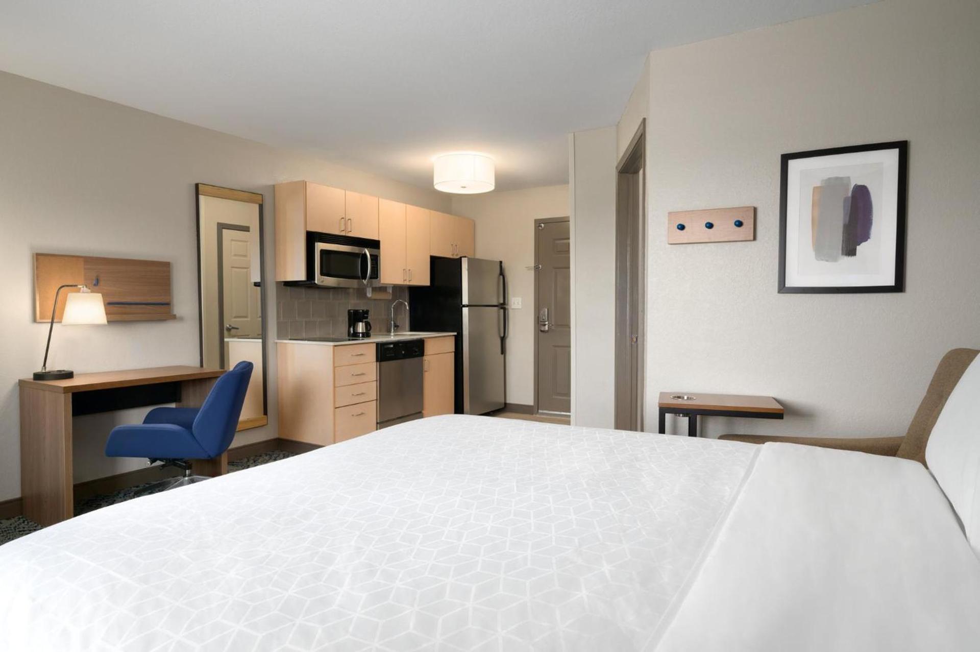 Candlewood Suites Watertown Fort Drum by IHG photo 24