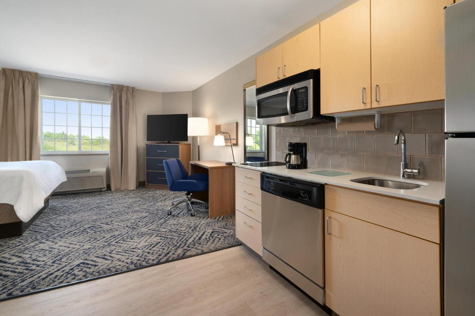 Candlewood Suites Watertown Fort Drum by IHG photo 30