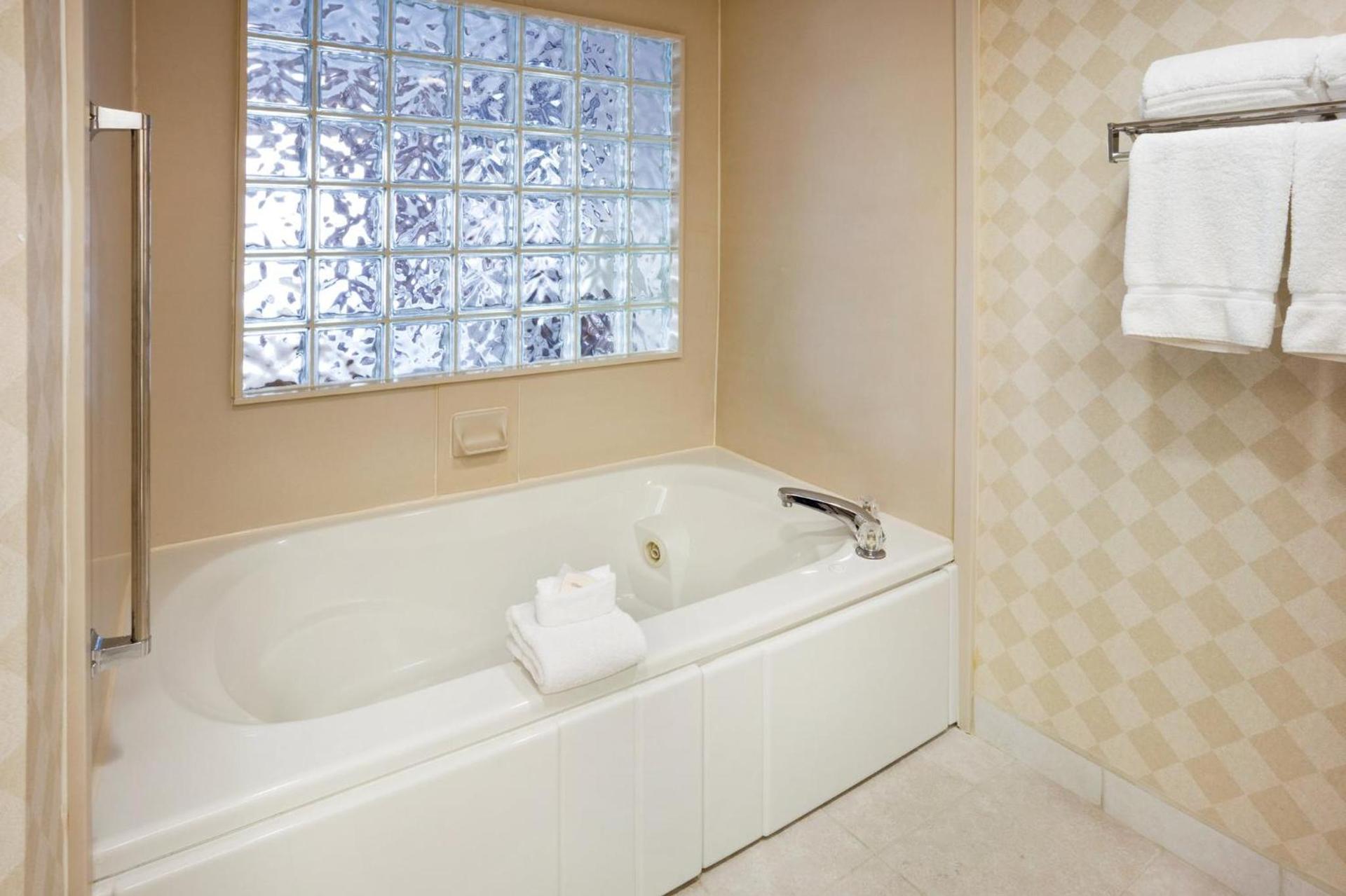 Holiday Inn Express Boone by IHG photo 31