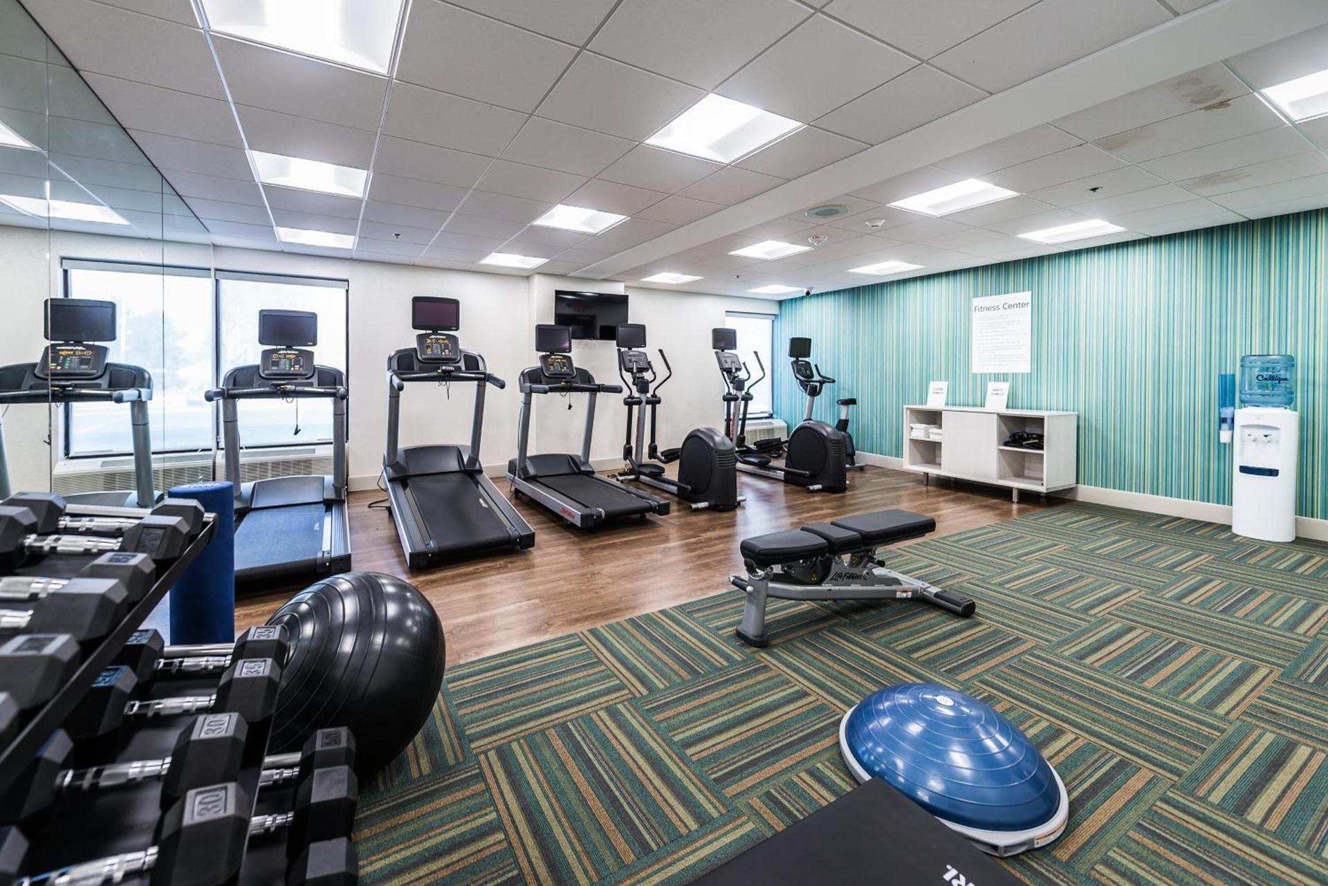 Holiday Inn Express Flint-Campus Area by IHG photo 18