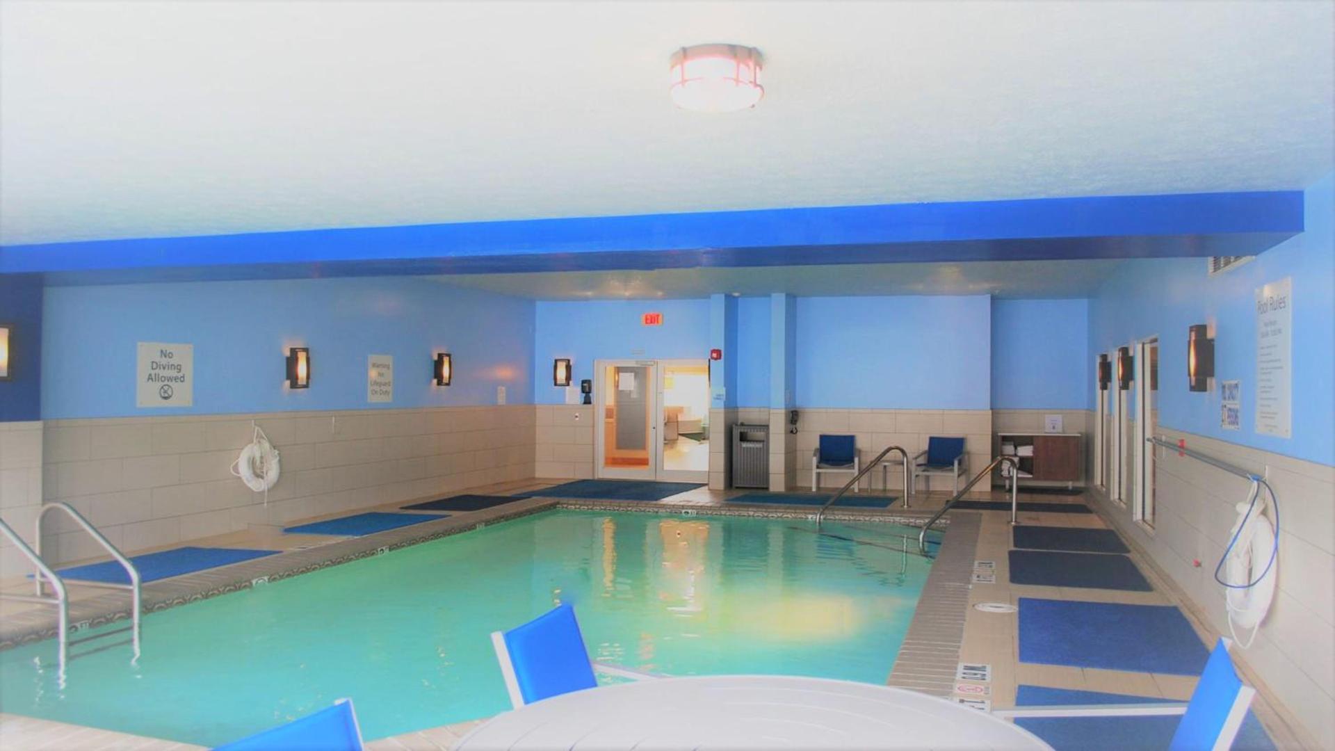 Holiday Inn Express & Suites Indianapolis North - Carmel by IHG photo 37