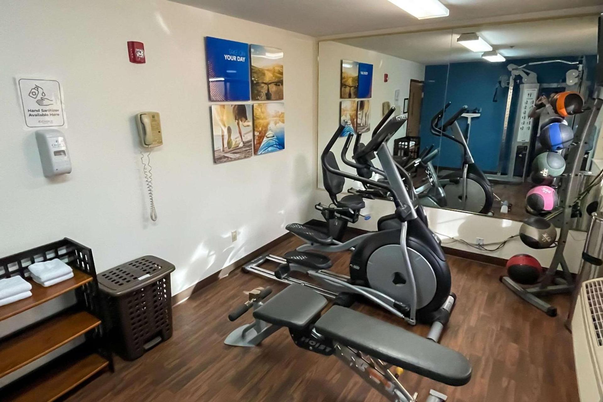 Comfort Inn & Suites Midtown photo 48