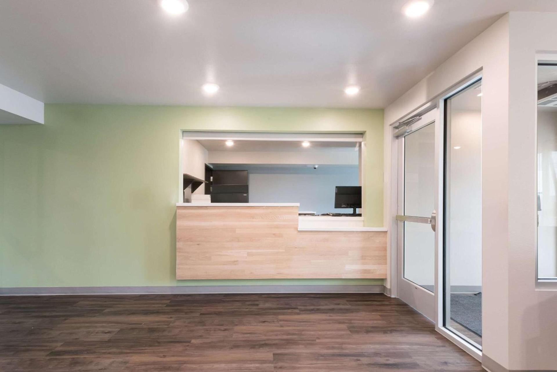 WoodSpring Suites Philadelphia Northeast photo 4