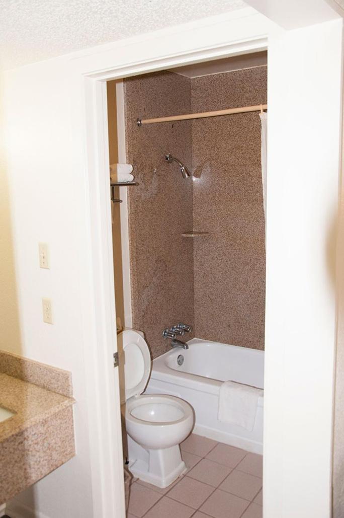 Exacta Inn photo 4
