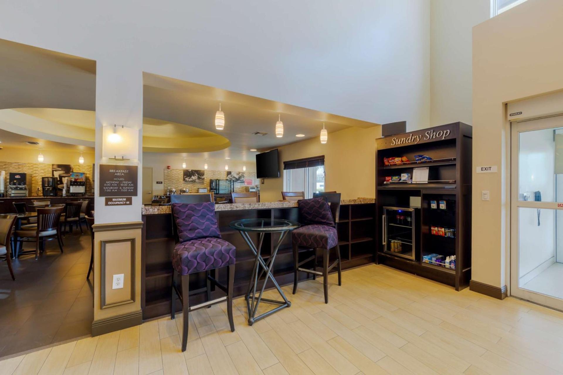 Best Western Plus Miami Airport North Hotel & Suites photo 28