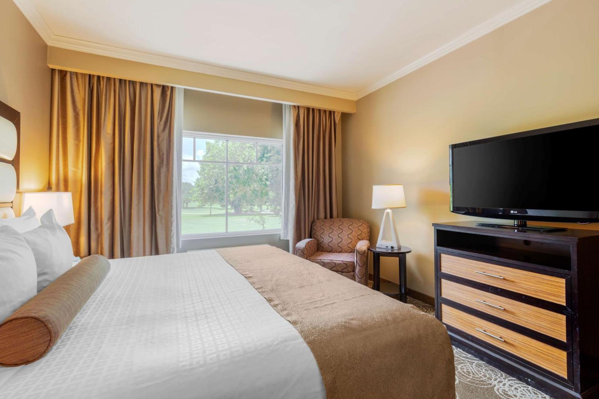 Best Western Plus Miami Airport North Hotel & Suites photo 14