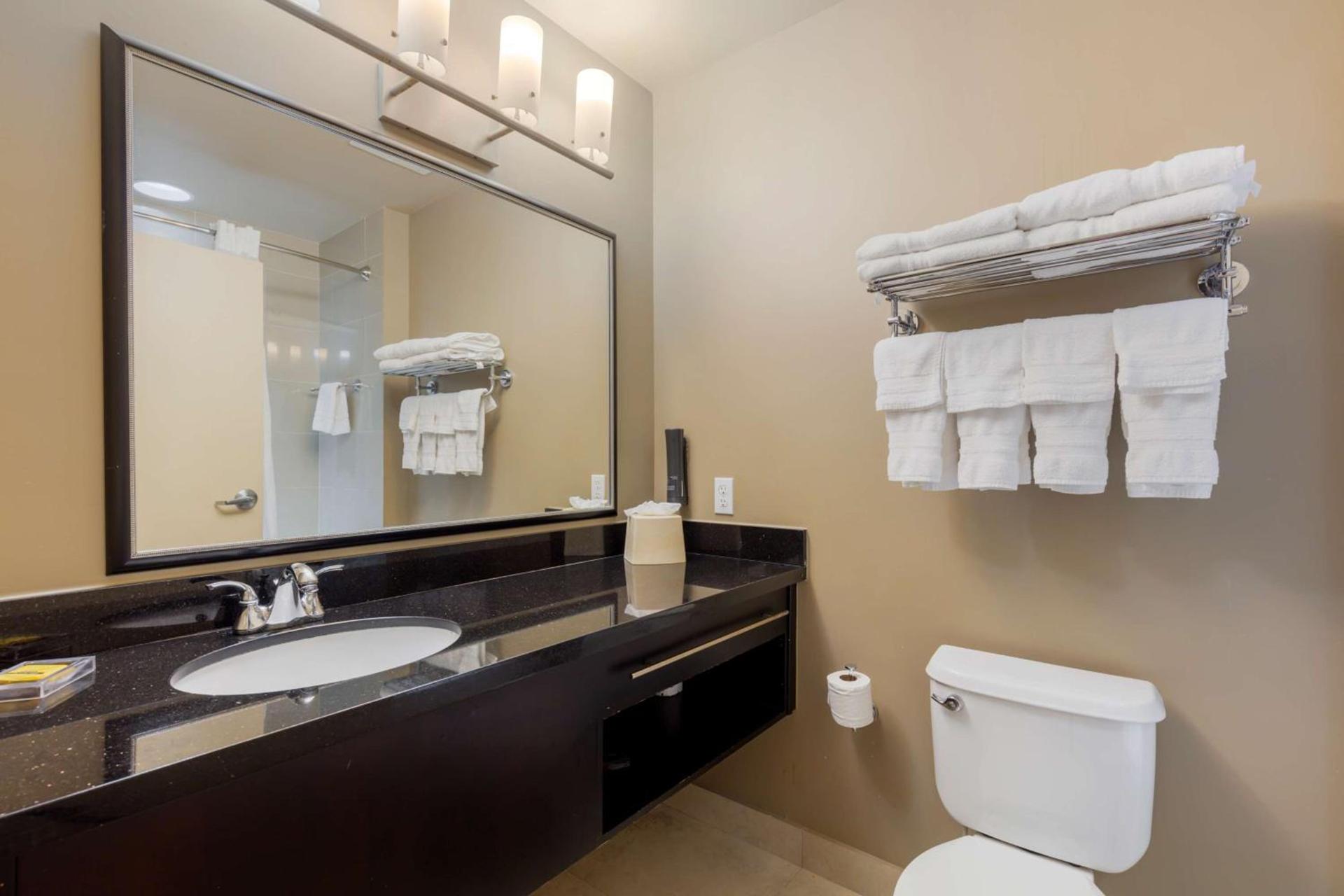 Best Western Plus Miami Airport North Hotel & Suites photo 33