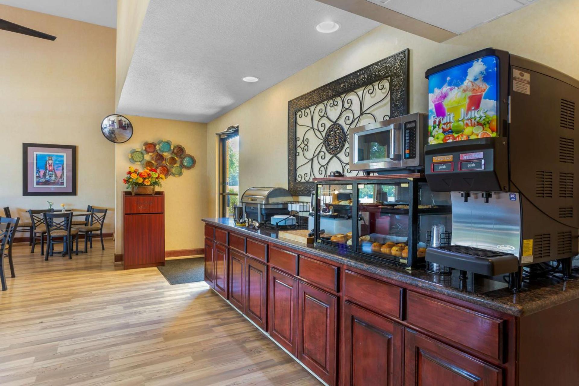 Best Western Benton Inn photo 28