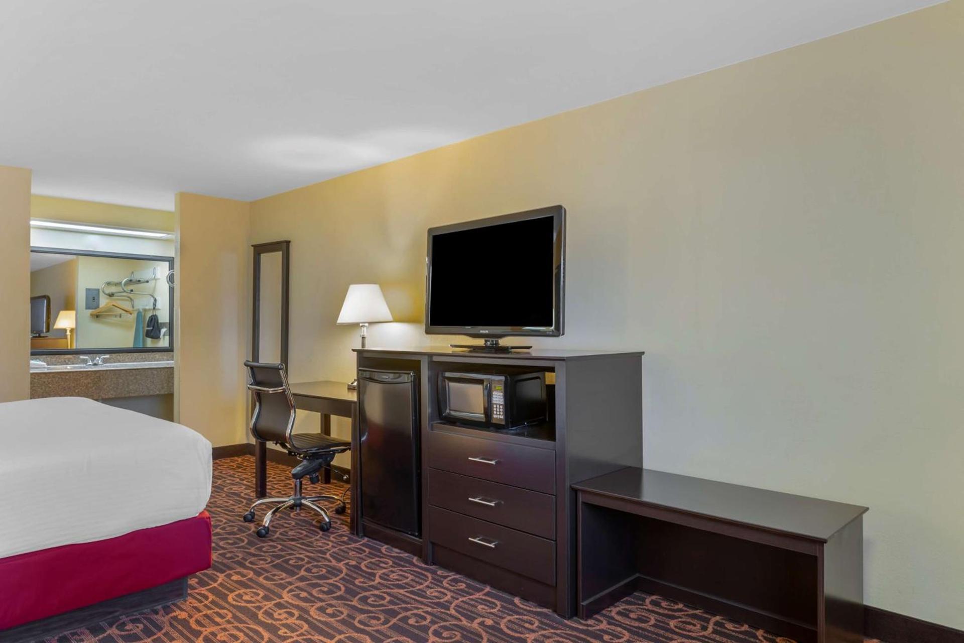 Best Western Benton Inn photo 12