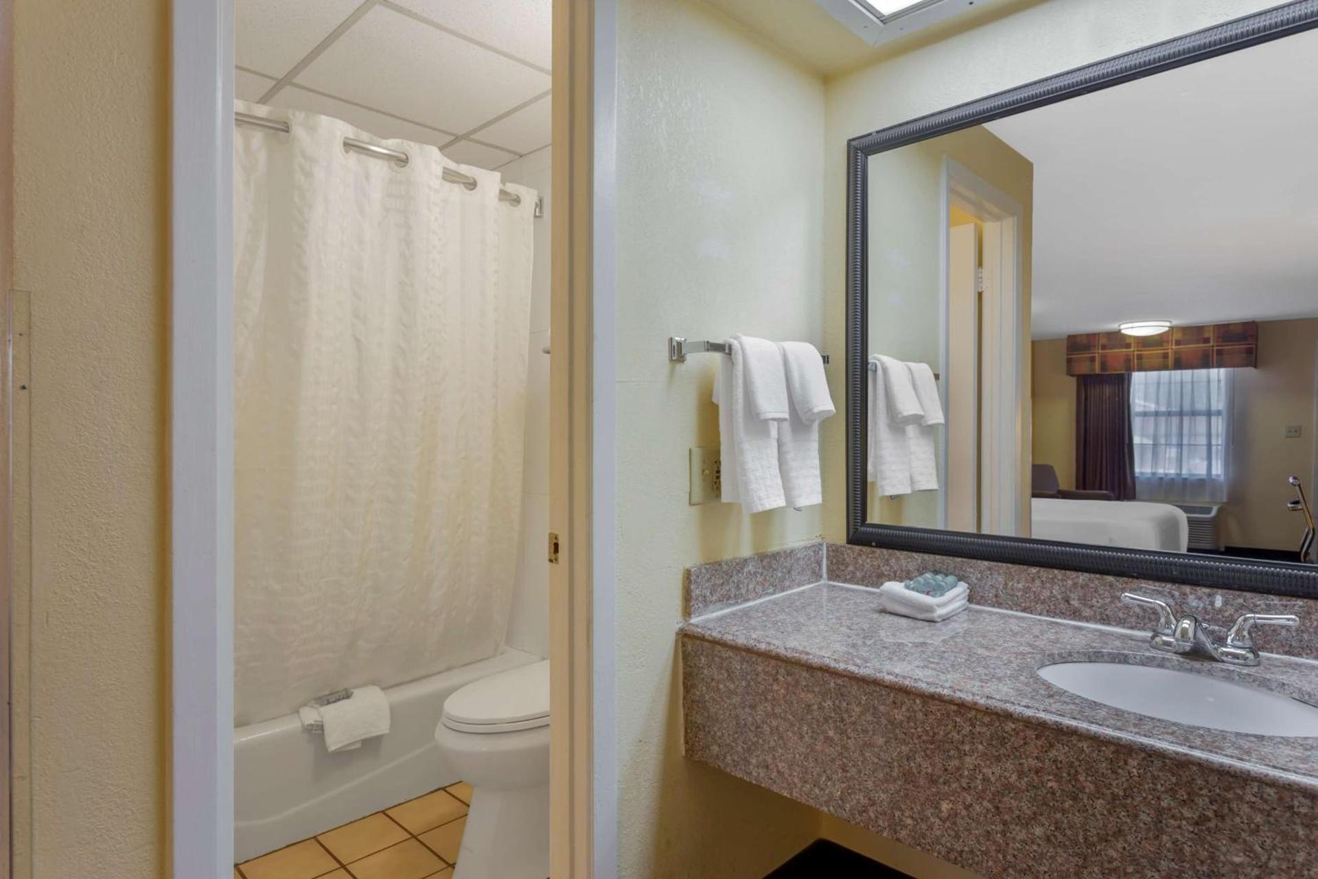 Best Western Benton Inn photo 23