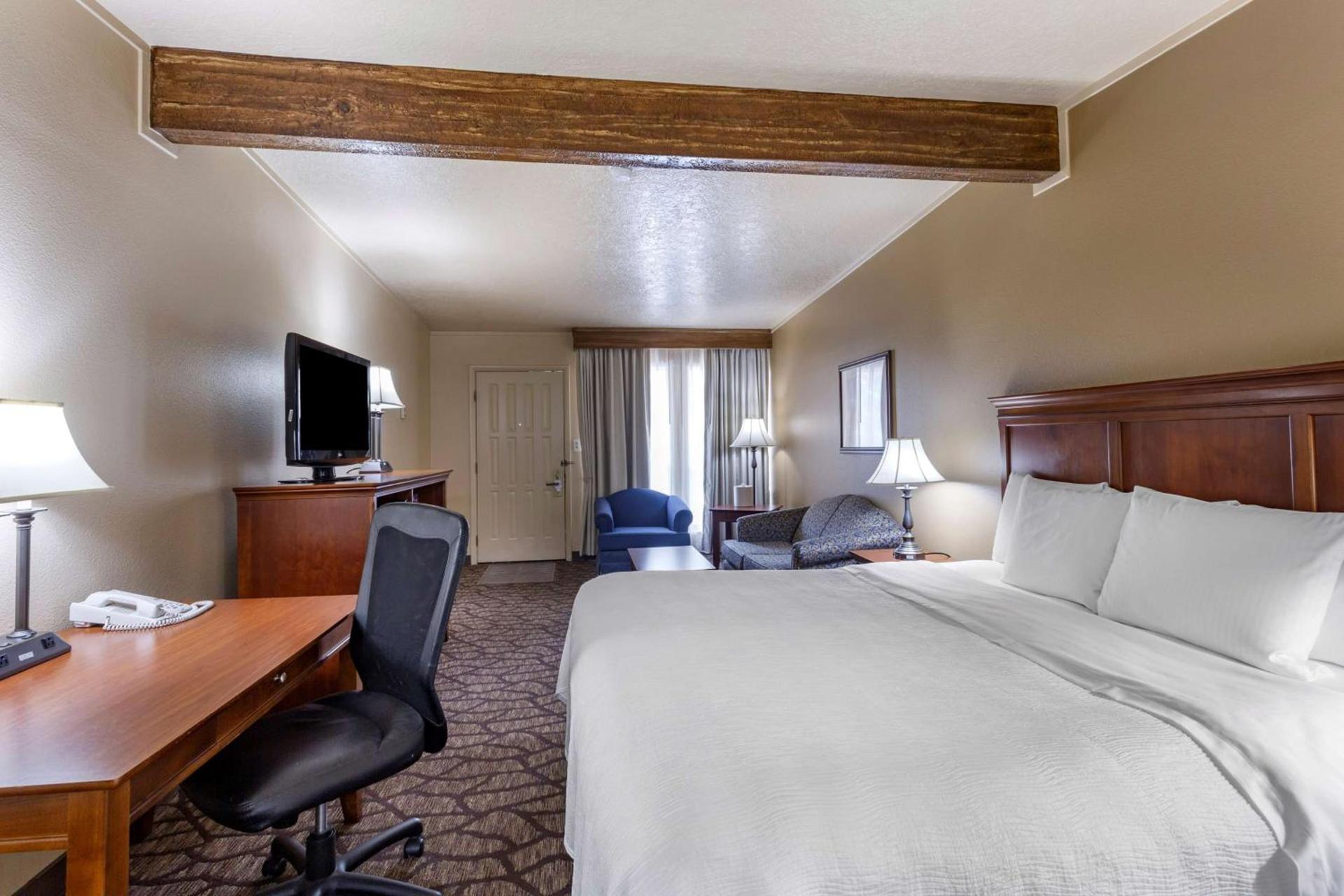 Best Western Dunmar Inn photo 16