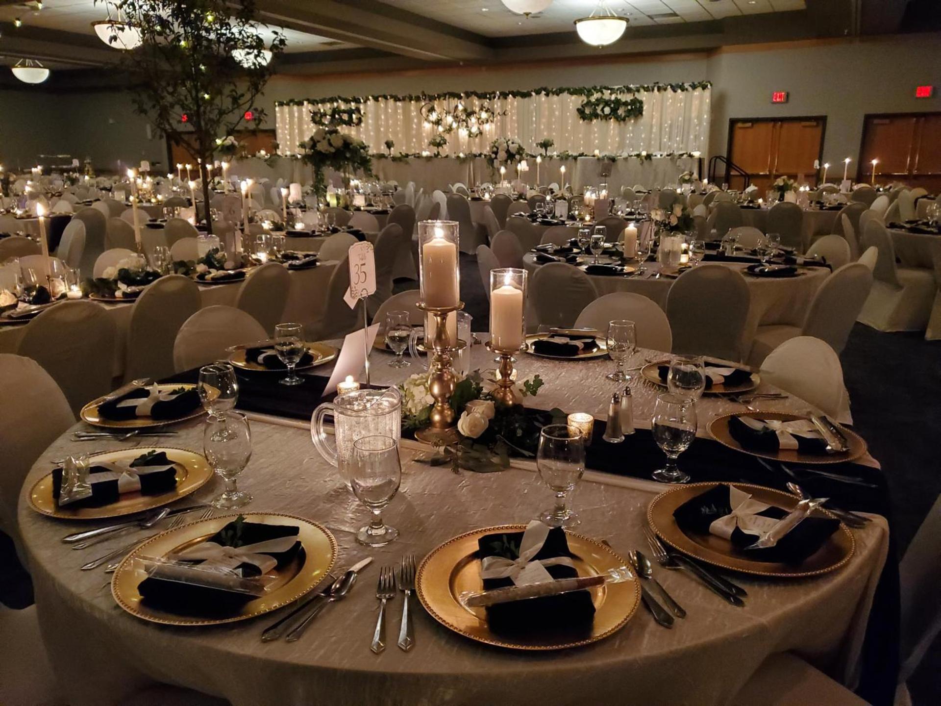 Crossroads Hotel and Huron Event Center photo 13