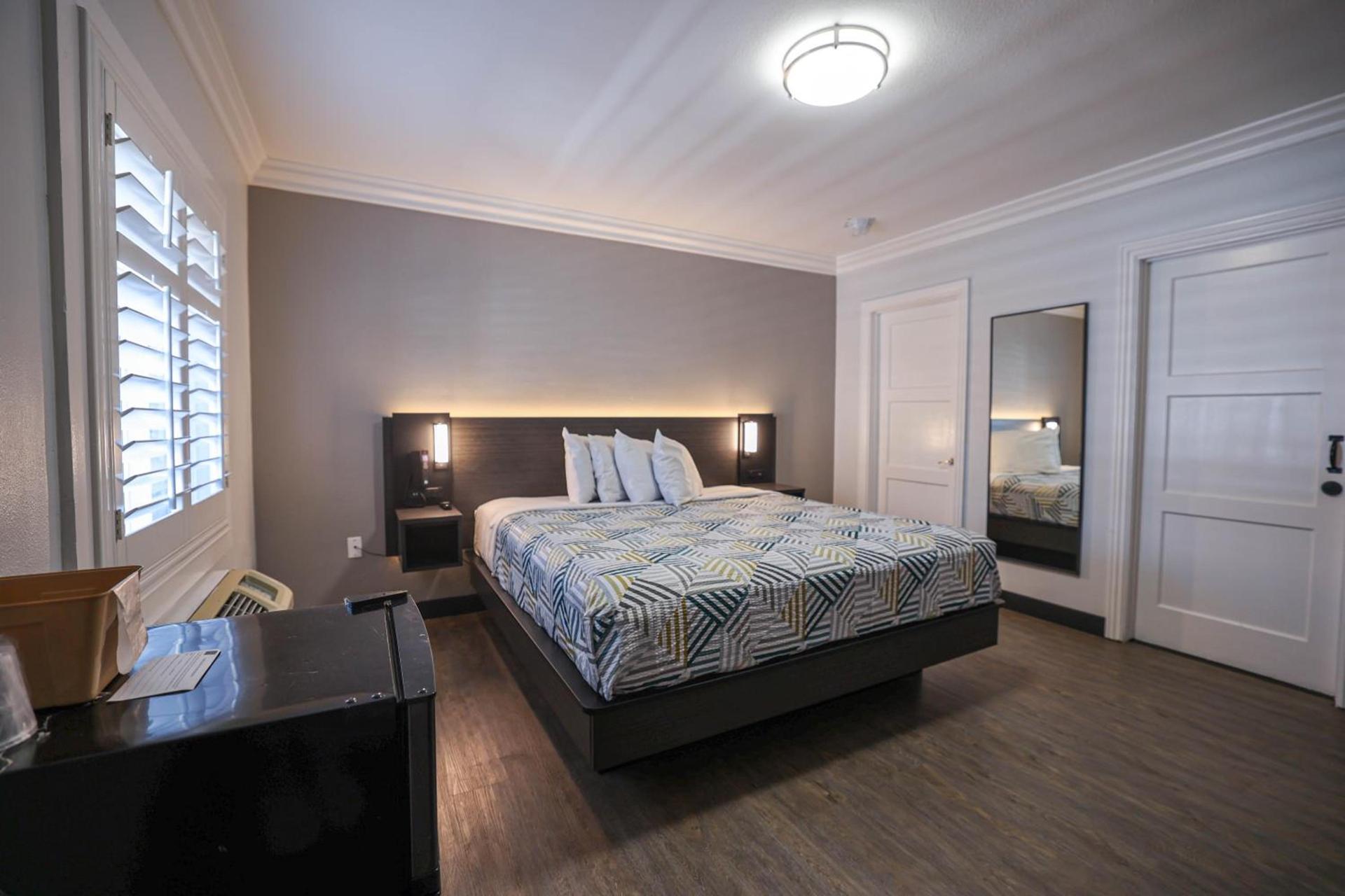 Motel 6, Tustin, Orange County-CA photo 19