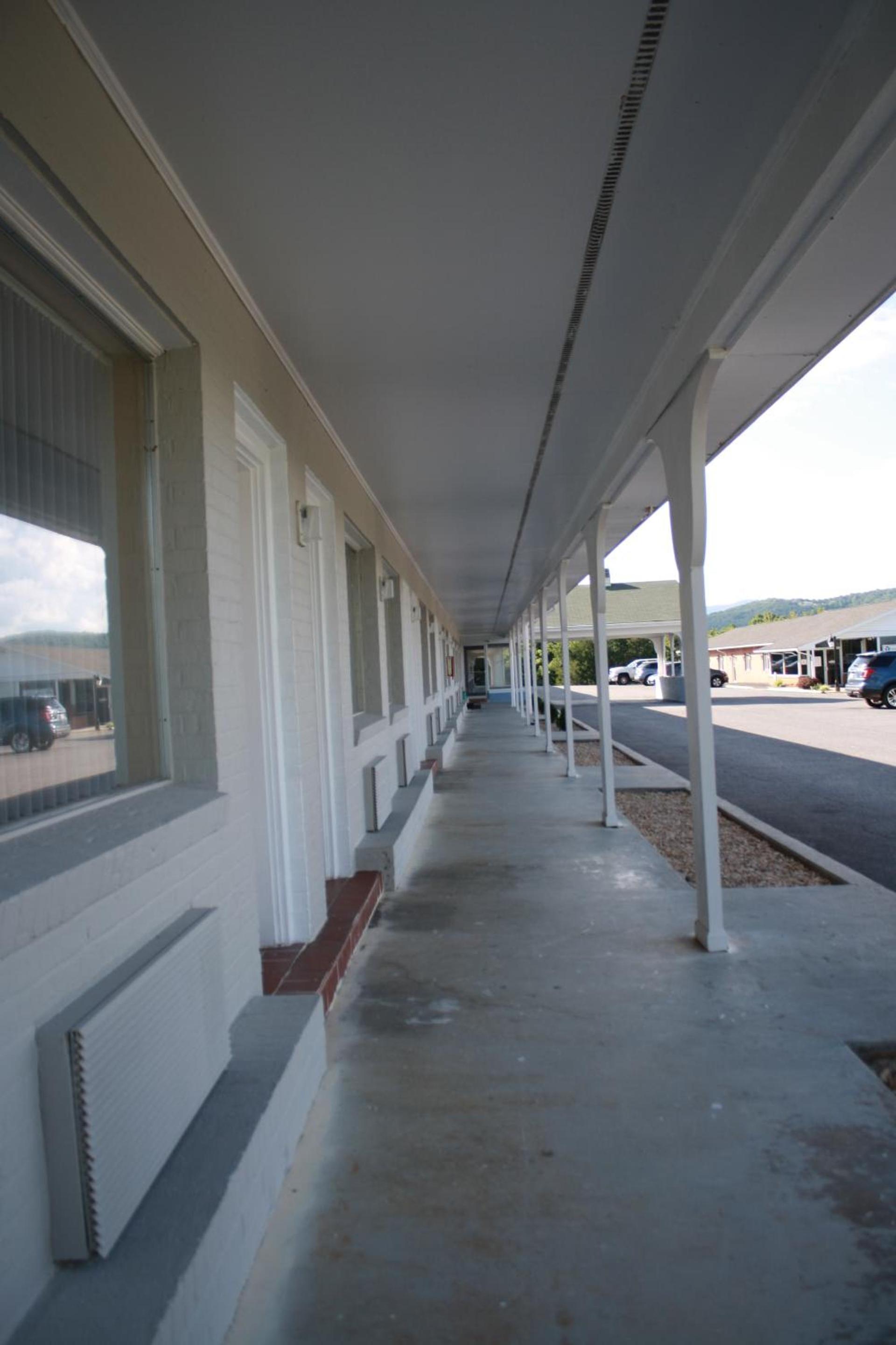 Rockbridge Inn photo 67