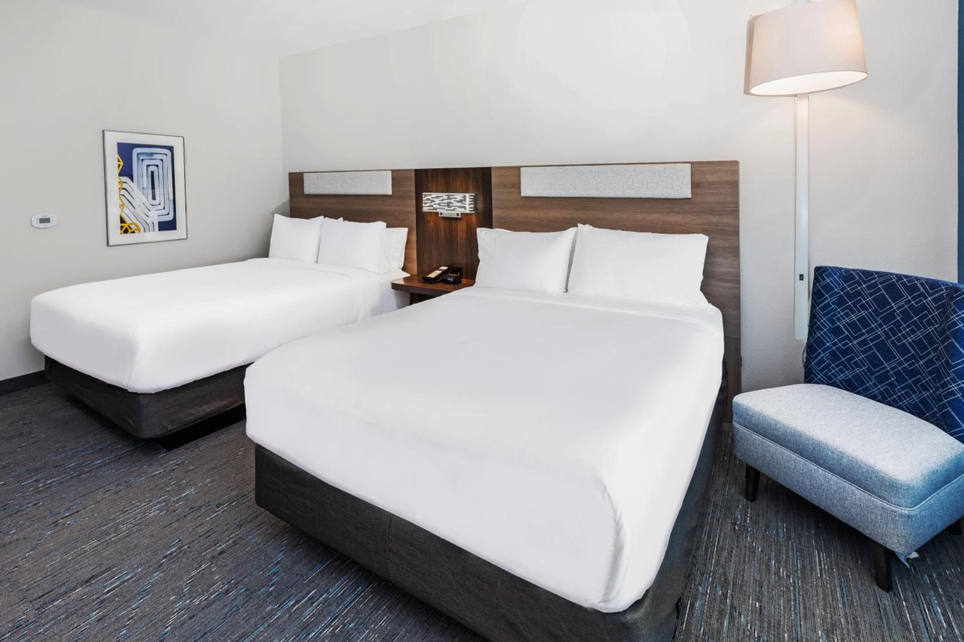 Holiday Inn Express & Suites - Houston SW - Rosenberg by IHG photo 5