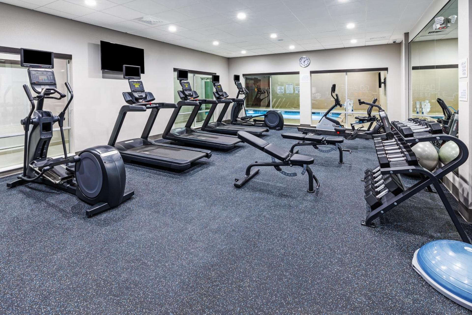 Holiday Inn Express & Suites - Houston SW - Rosenberg by IHG photo 23