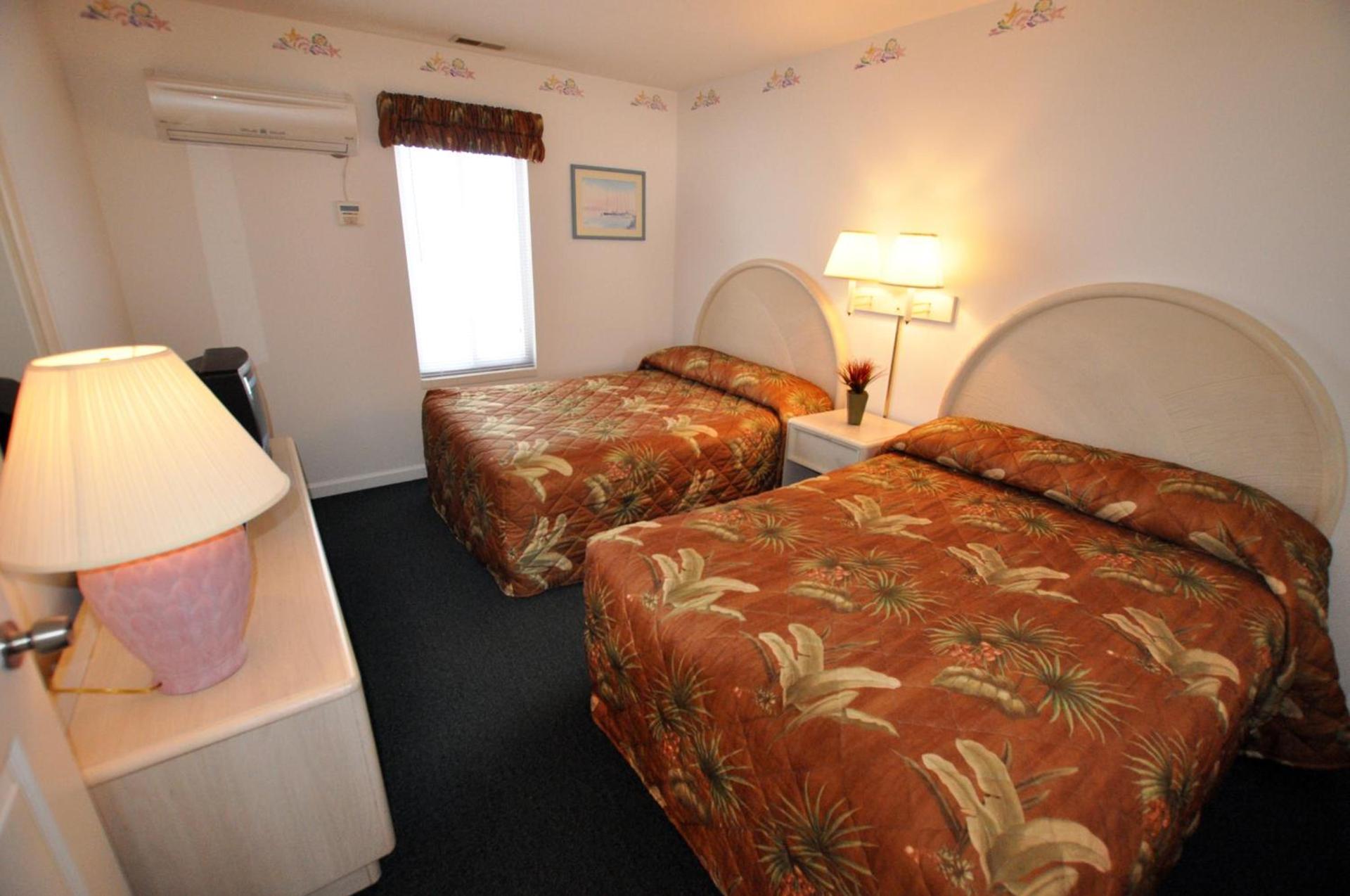 Riviera Resort & Suites photo 27