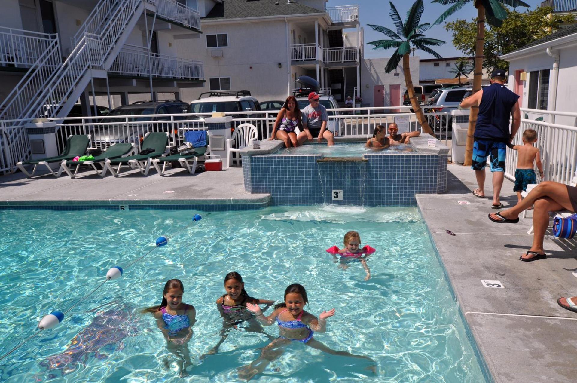 Riviera Resort & Suites photo 39