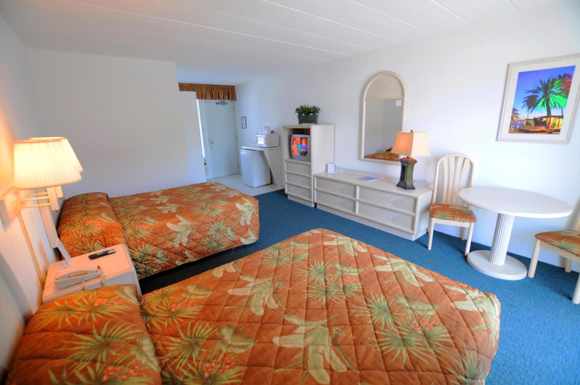 Riviera Resort & Suites photo 31