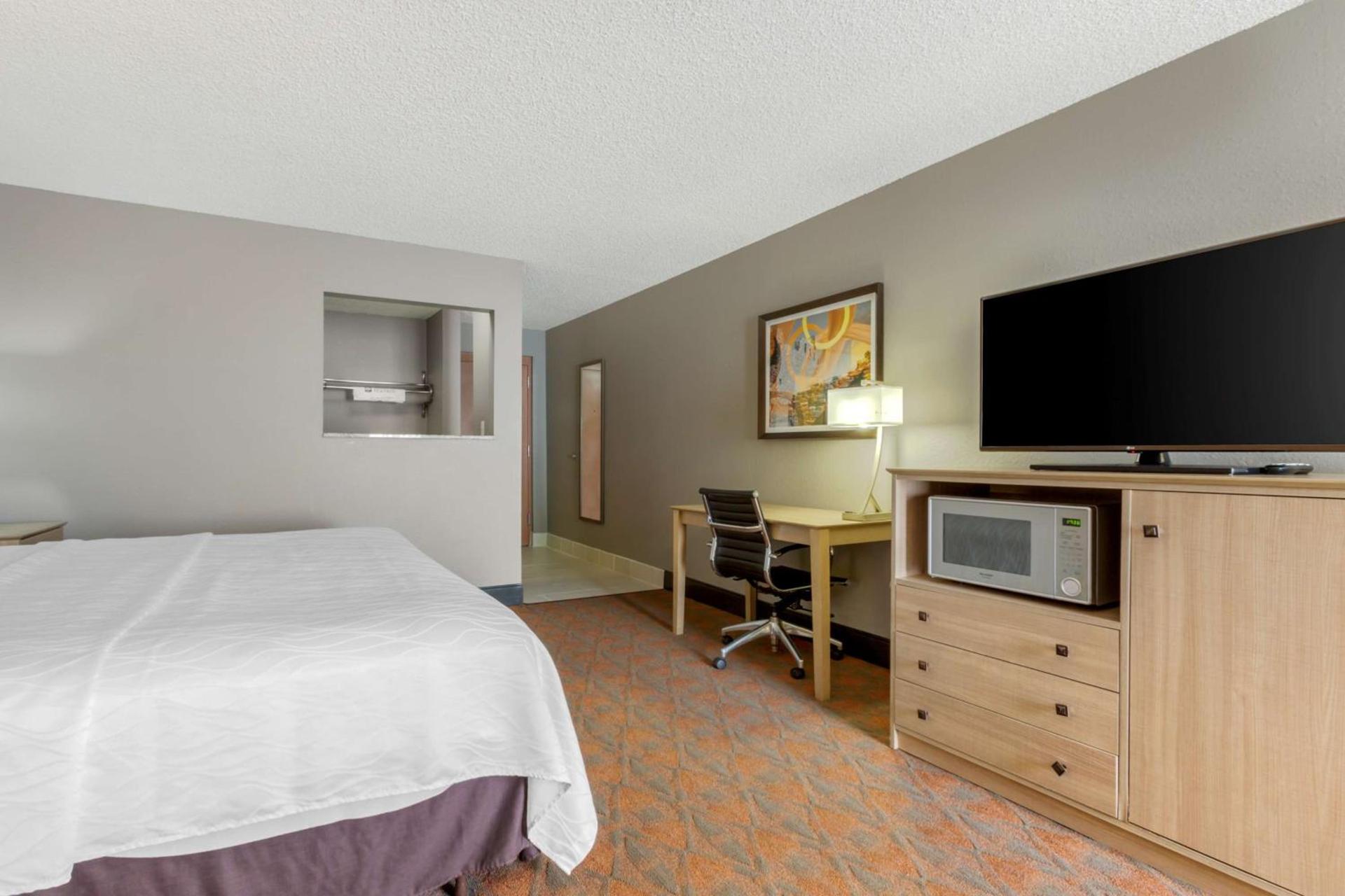 Best Western Pecos Inn photo 19
