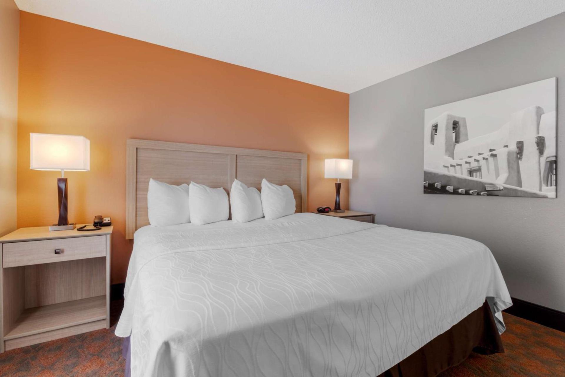 Best Western Pecos Inn photo 26