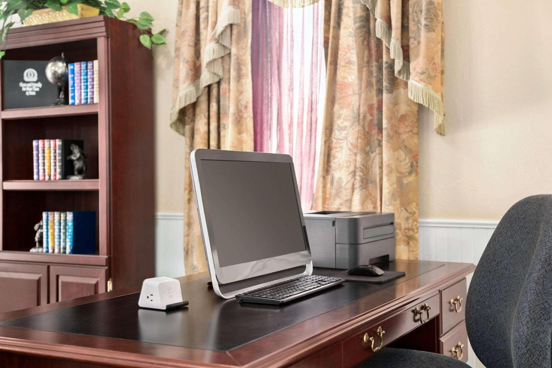 Quality Inn Wenatchee-Leavenworth photo 5