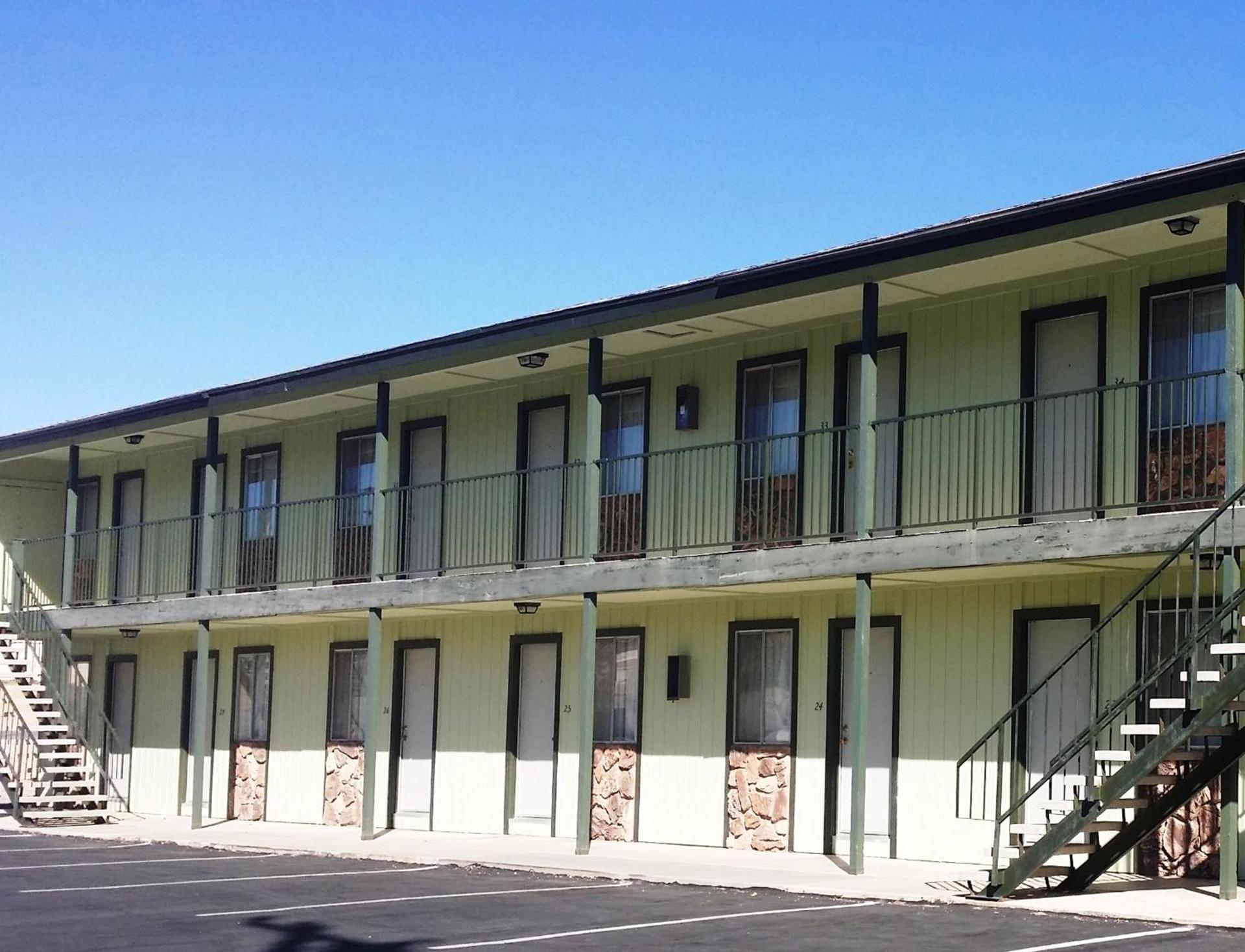El Portal Motel photo 11