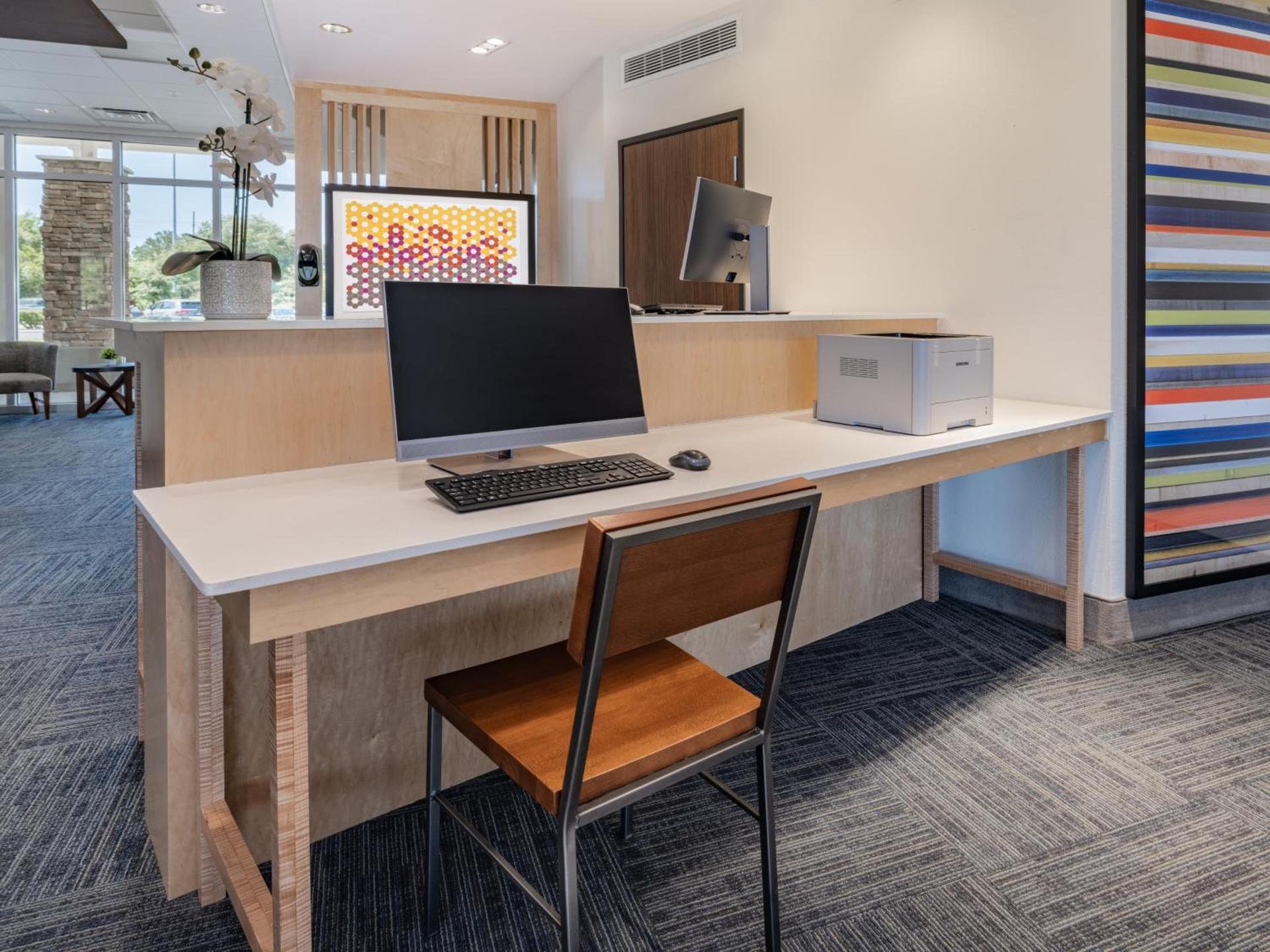 Holiday Inn Express & Suites - Ruskin by IHG photo 25