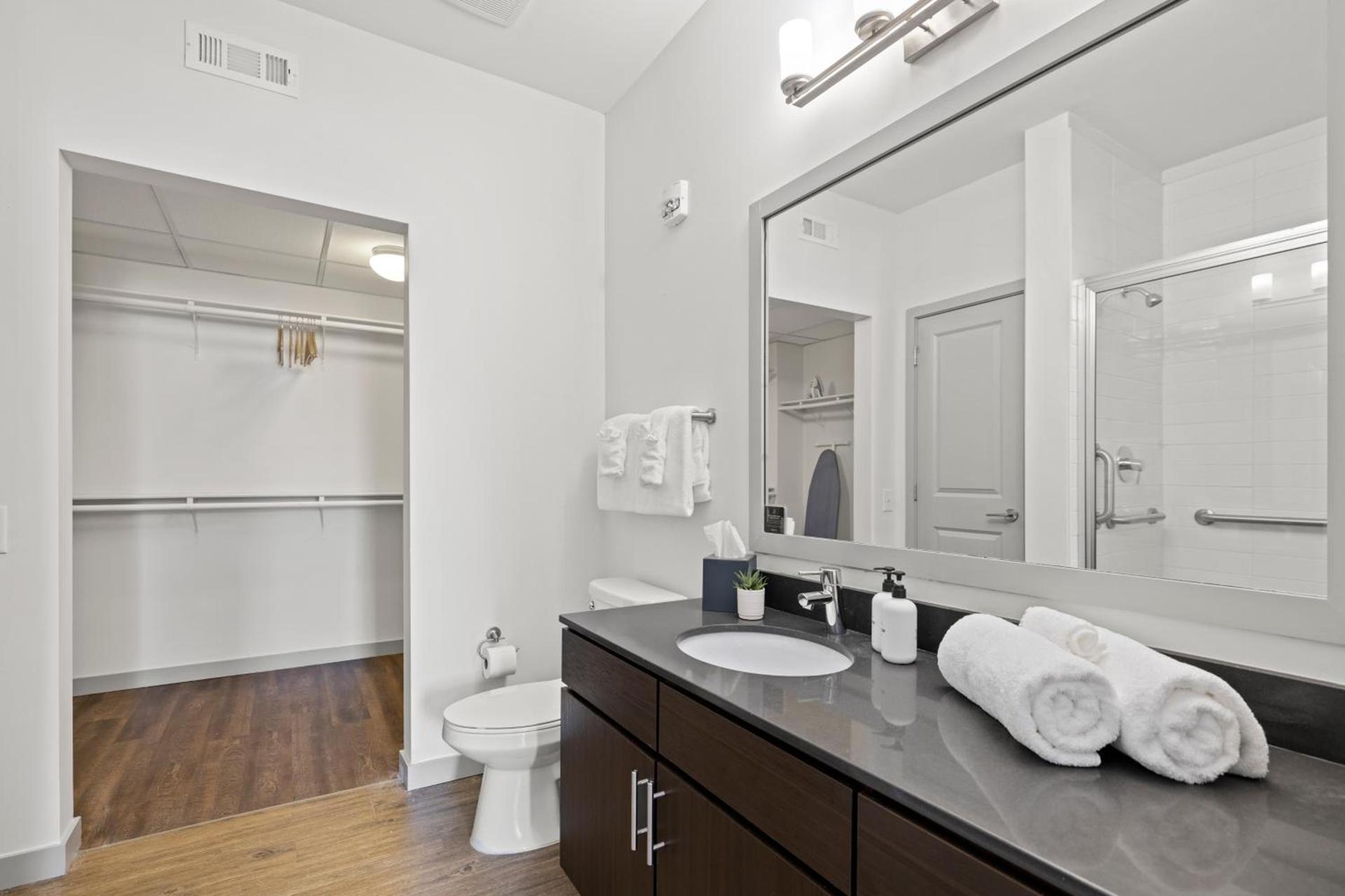 Placemakr Music Row - Vanderbilt photo 44