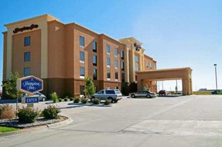 Hampton Inn Hays-North of I-70 photo 33