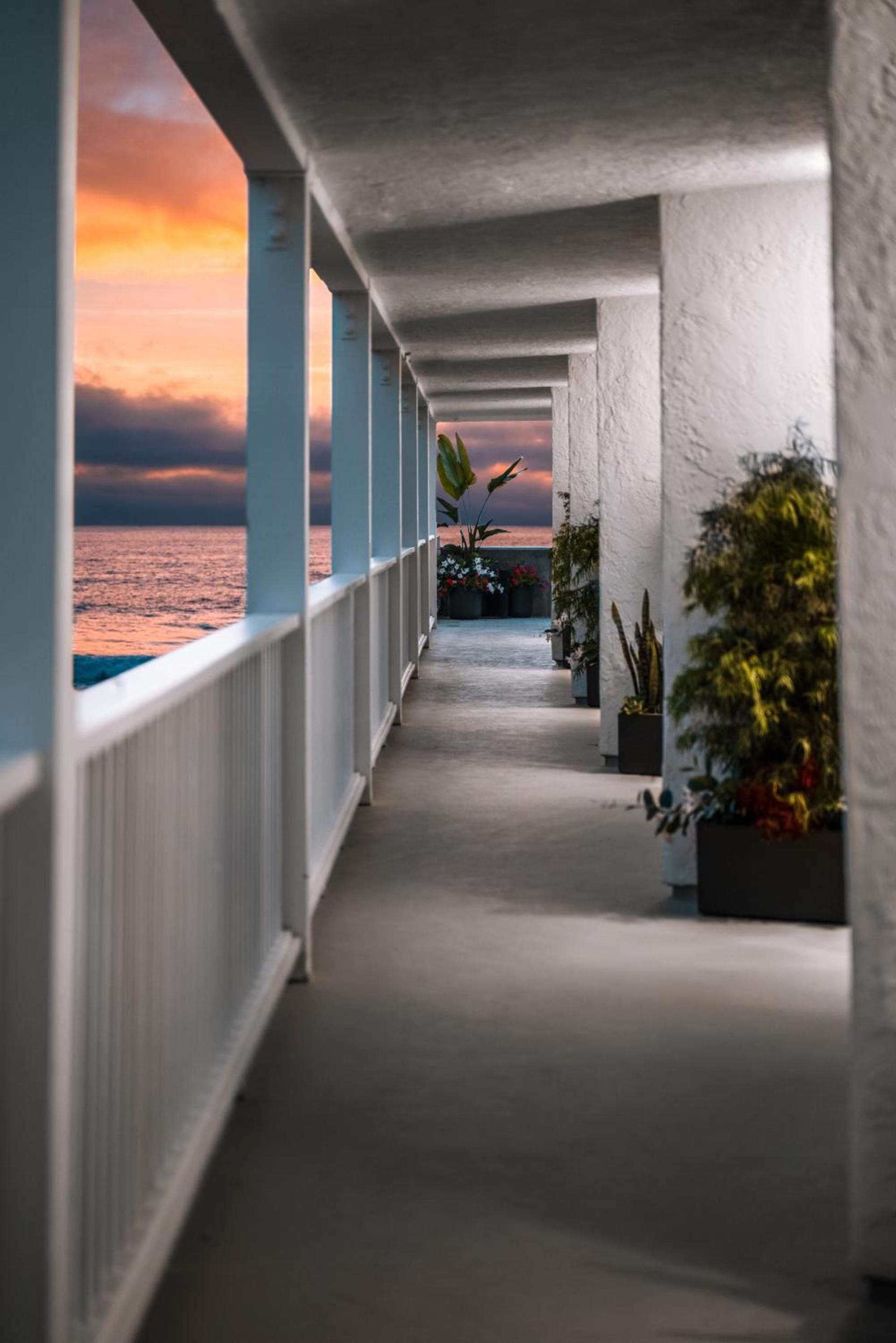 Del Mar Beach Hotel photo 45