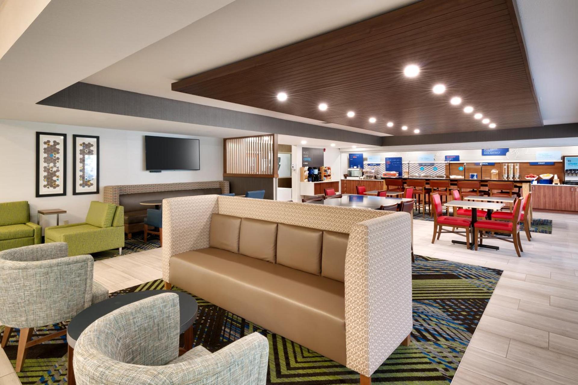 Holiday Inn Express Billings East by IHG photo 7
