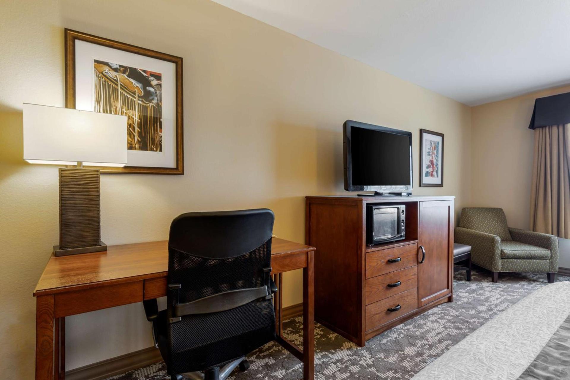 Best Western Plus Red River Inn photo 14