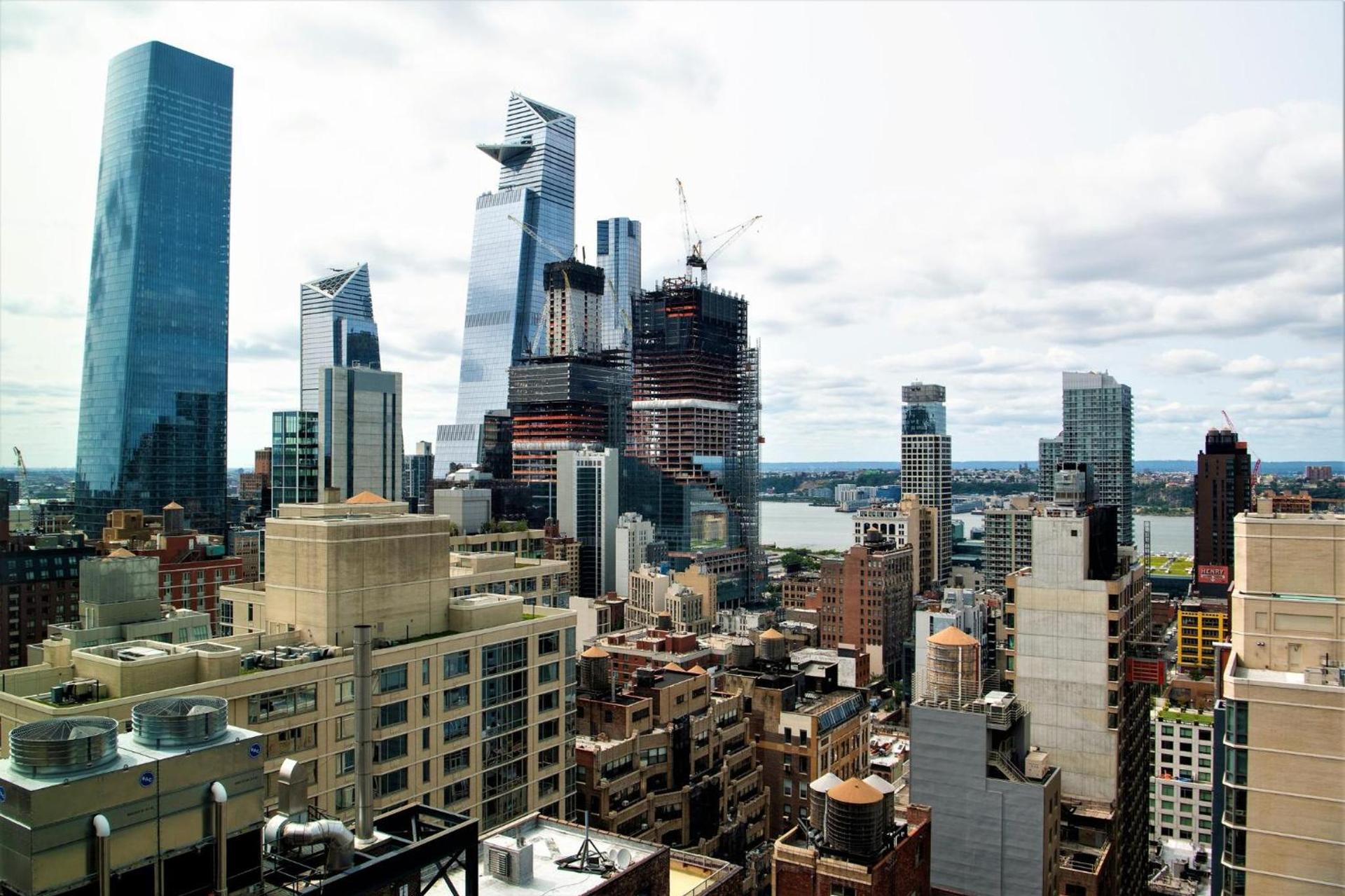 Holiday Inn New York City - Times Square by IHG photo 18