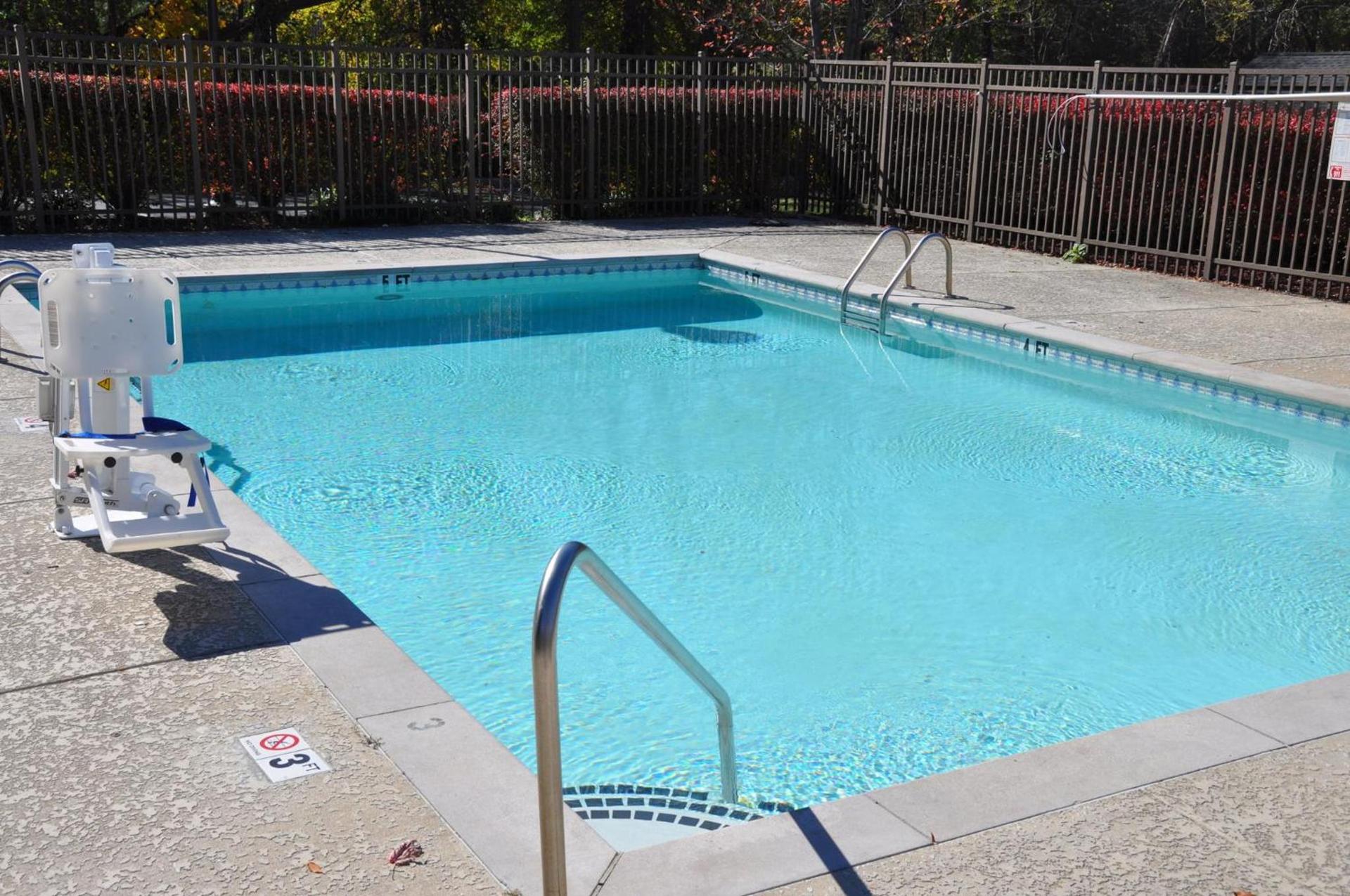 Holiday Inn Express Brentwood-South Cool Springs by IHG photo 21