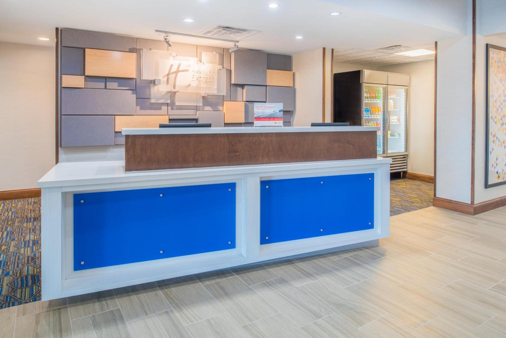 Holiday Inn Express Hotel & Suites Bismarck by IHG photo 21