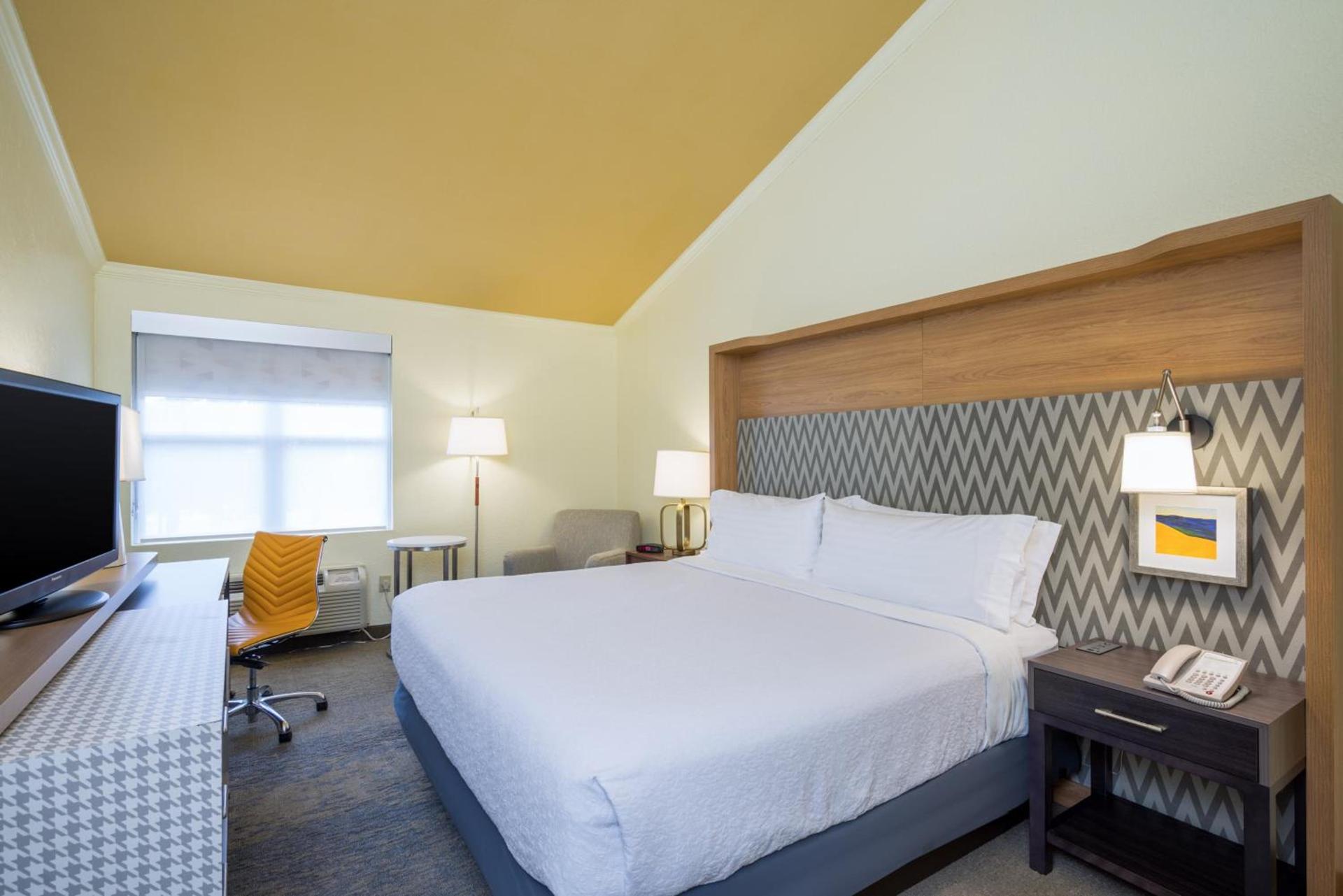 Holiday Inn Cape Cod - Hyannis by IHG photo 21