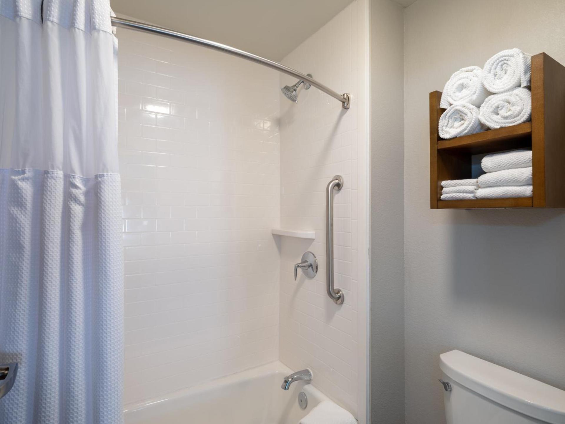 Staybridge Suites - Sioux City Southeast by IHG photo 60