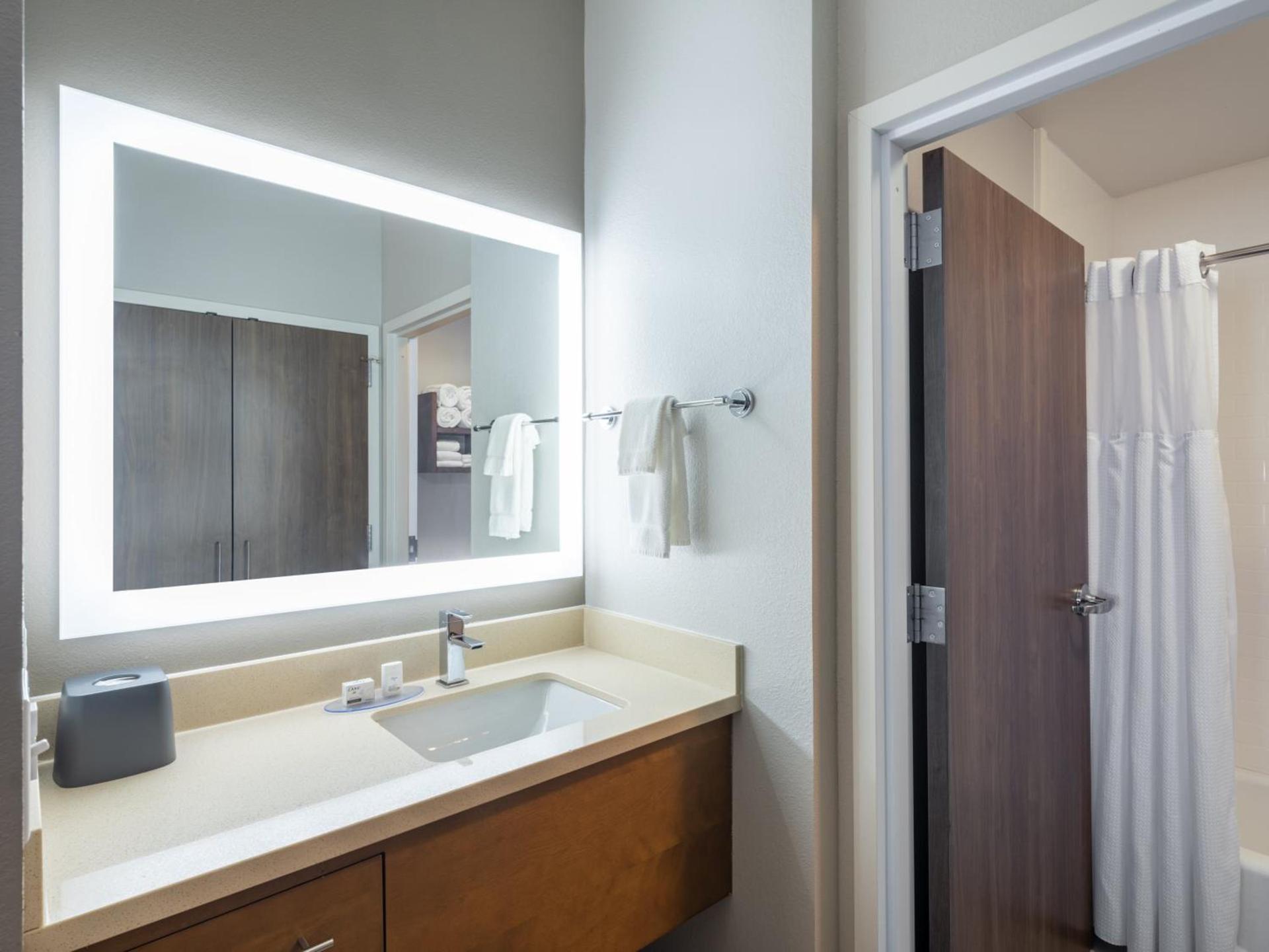 Staybridge Suites - Sioux City Southeast by IHG photo 31