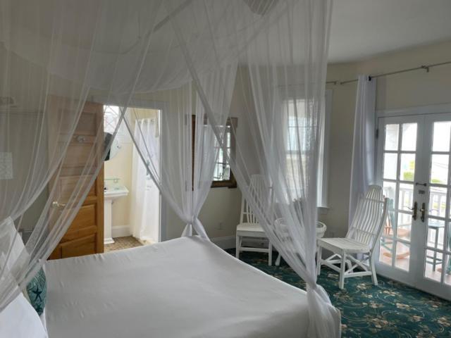 Hotel Macomber ADULTS ONLY photo 17