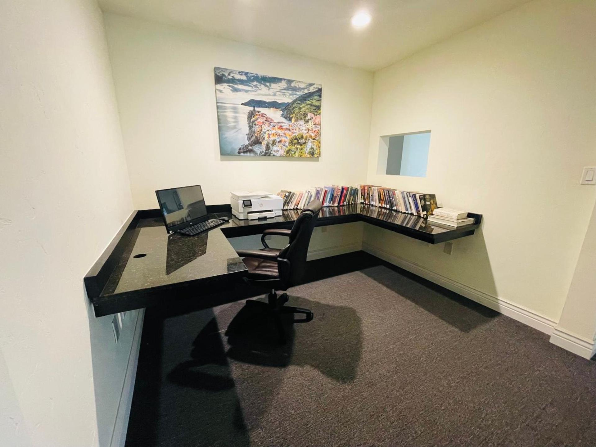 FairBridge Inn & Suites Cuero photo 9