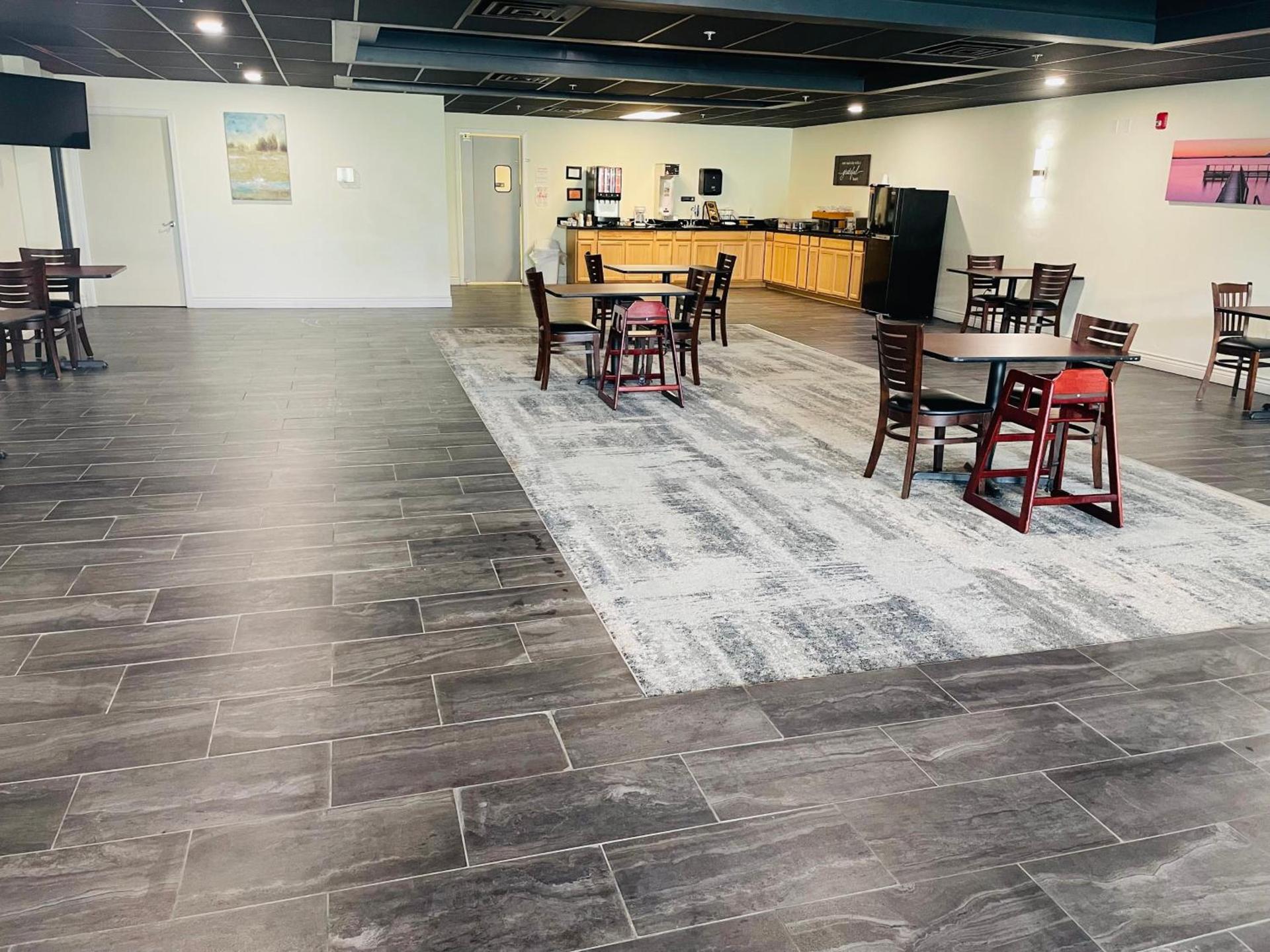 FairBridge Inn & Suites Cuero photo 3