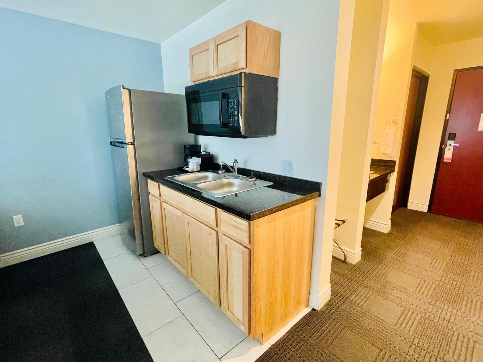 FairBridge Inn & Suites Cuero photo 19